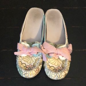 Kenzie Slip ons